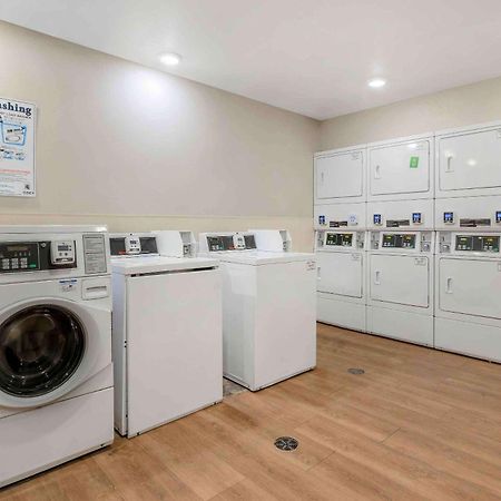 Extended Stay America Select Suites - Louisville - Airport 외부 사진