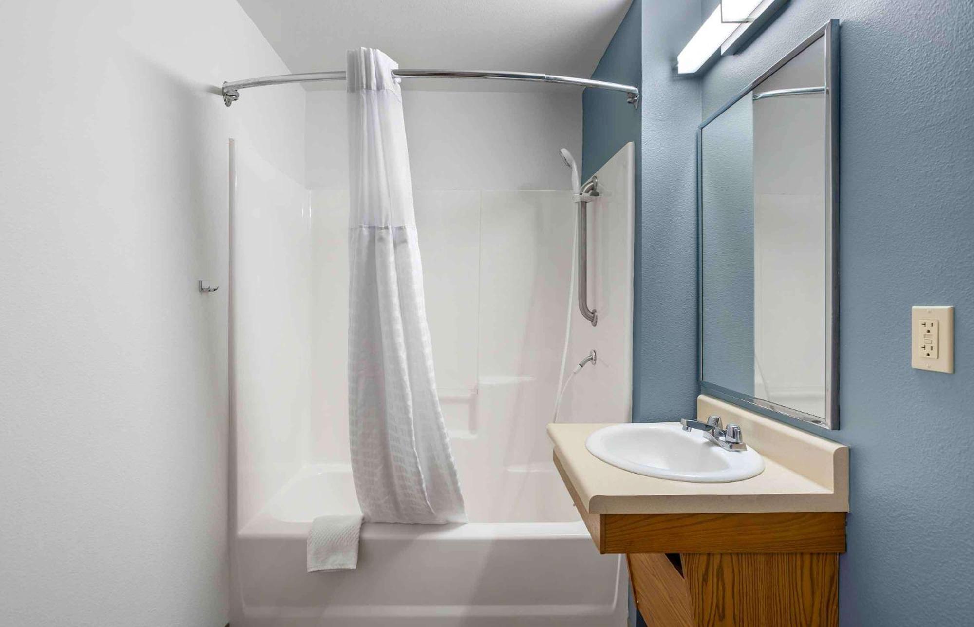 Extended Stay America Select Suites - Louisville - Airport 외부 사진